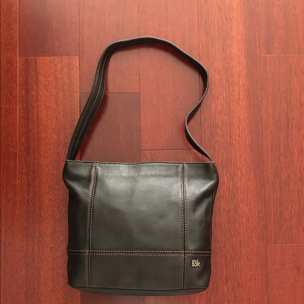 The Sak “De Young” Genuine Leather Slouch Hobo Shoulder Bag